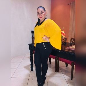 Meet your Posher, Sara